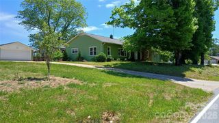 300 Woodlawn Drive, Connelly Springs, NC 28612
