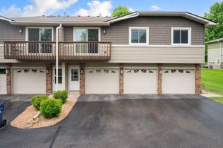 14205 44th Place N 4, Plymouth, MN 55446