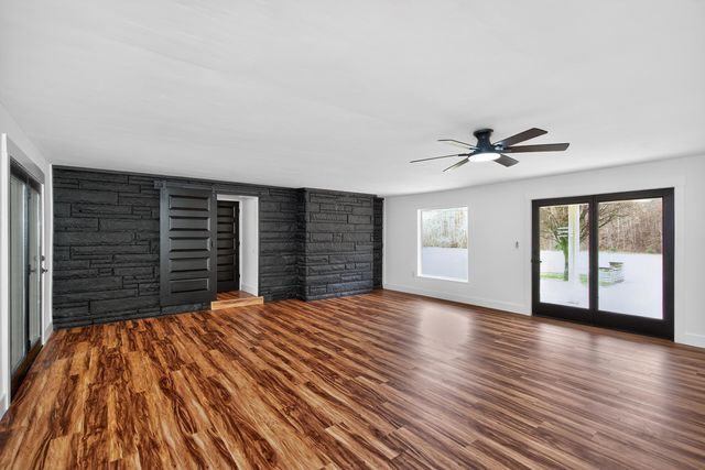 8076 KY-638, Manchester, KY 40962