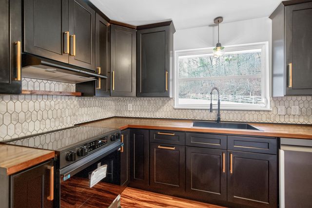 8076 KY-638, Manchester, KY 40962