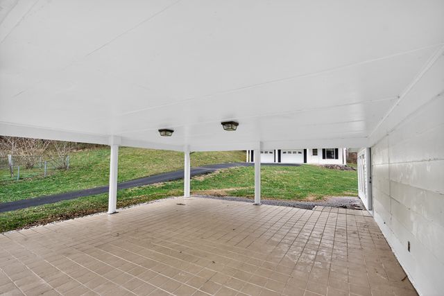 8076 KY-638, Manchester, KY 40962