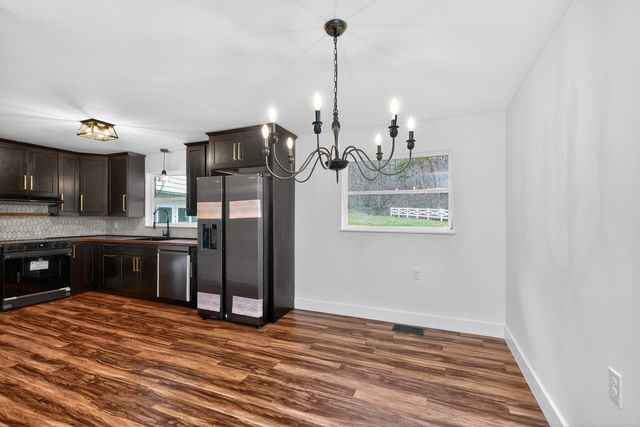 8076 KY-638, Manchester, KY 40962