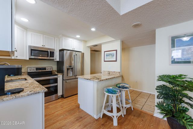 2987 S Atlantic Ave Apt 303, Daytona Beach Shores, FL 32118