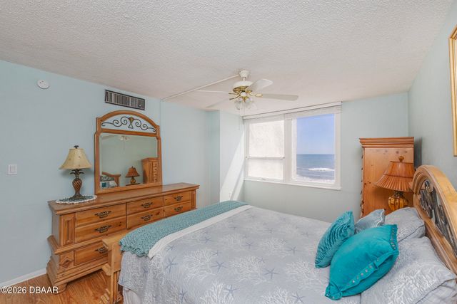 2987 S Atlantic Ave Apt 303, Daytona Beach Shores, FL 32118