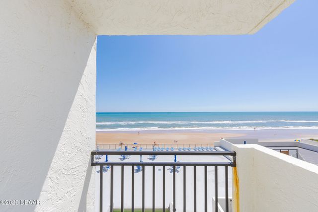 2987 S Atlantic Ave Apt 303, Daytona Beach Shores, FL 32118
