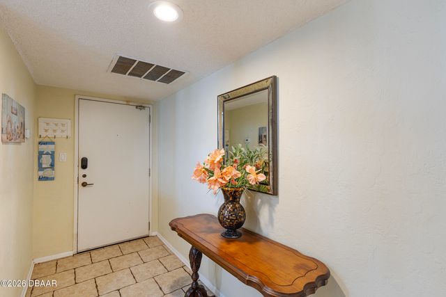 2987 S Atlantic Ave Apt 303, Daytona Beach Shores, FL 32118