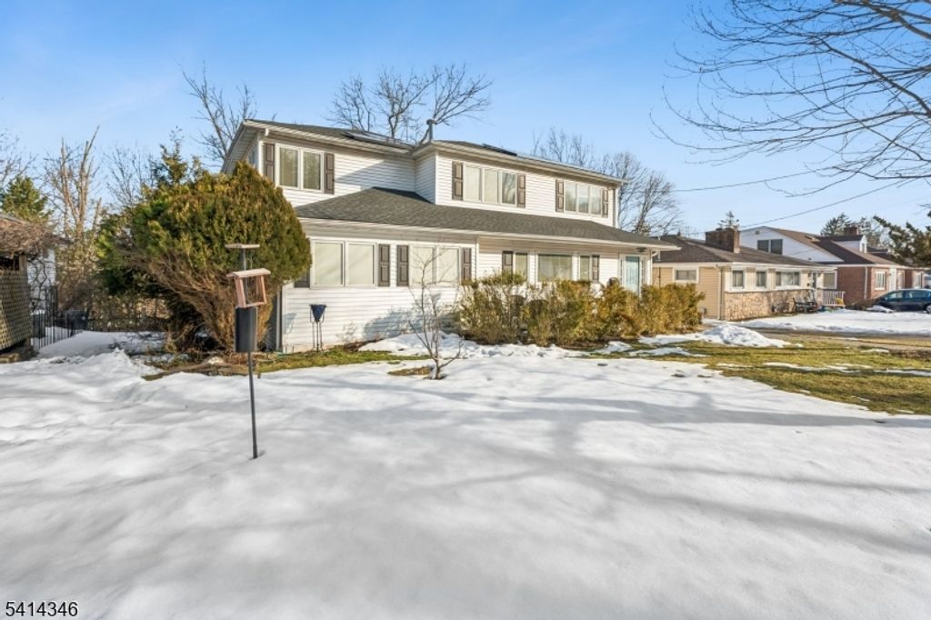 12 Dale Drive, West Orange Twp., NJ 07052