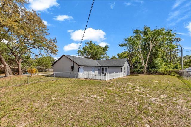 3204 SAINT JAMES AVENUE, Deltona, FL 32738