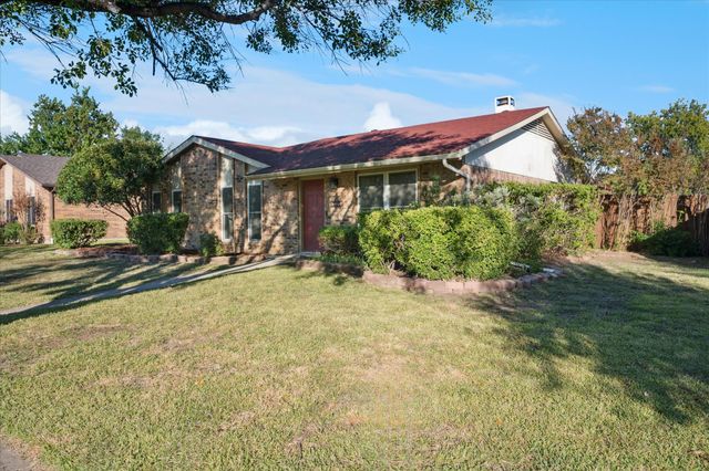 3222 Delaford Drive, Carrollton, TX 75007