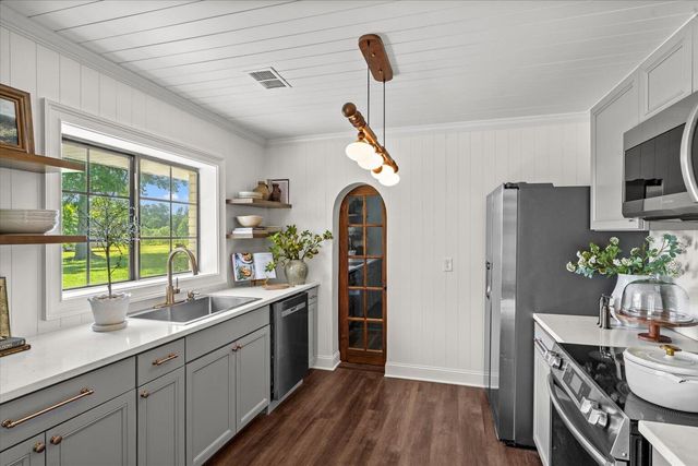 876 Emerson Road, Cohutta, GA 30710