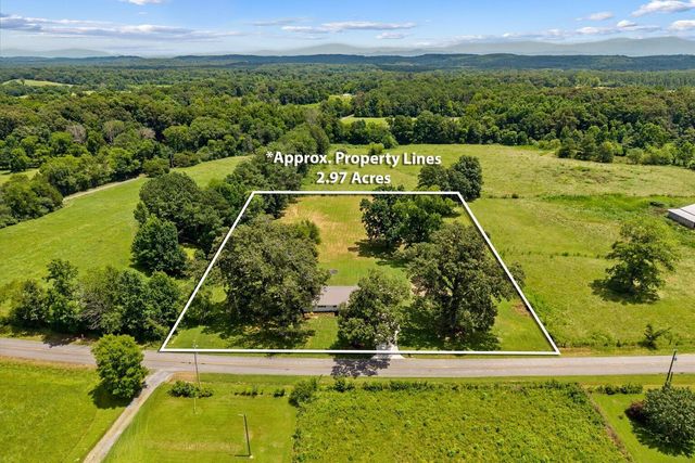 876 Emerson Road, Cohutta, GA 30710