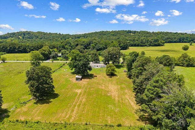 876 Emerson Road, Cohutta, GA 30710
