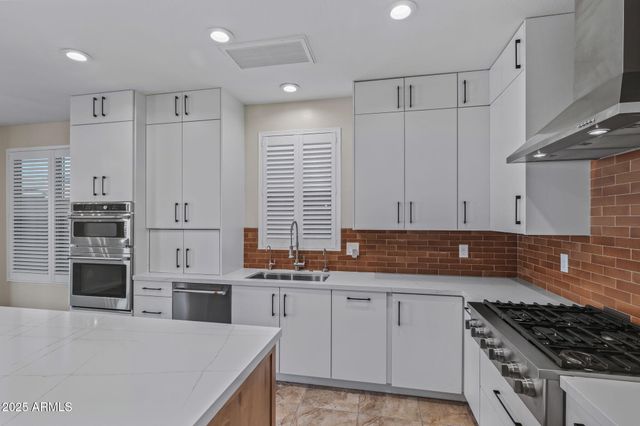 17744 W CORRINE Drive, Surprise, AZ 85388