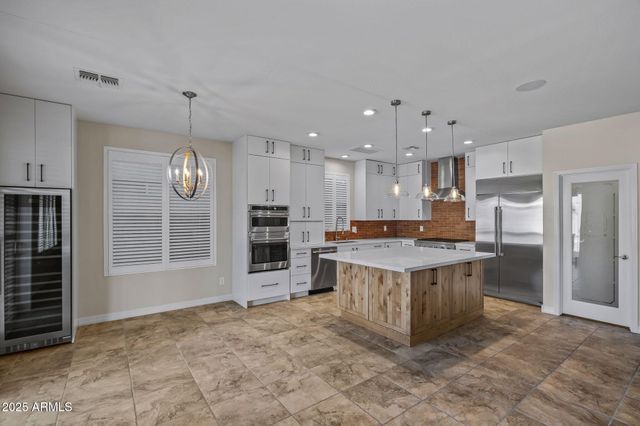 17744 W CORRINE Drive, Surprise, AZ 85388