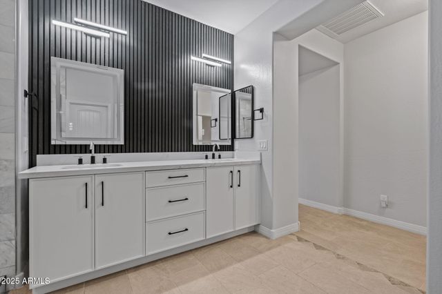 17744 W CORRINE Drive, Surprise, AZ 85388