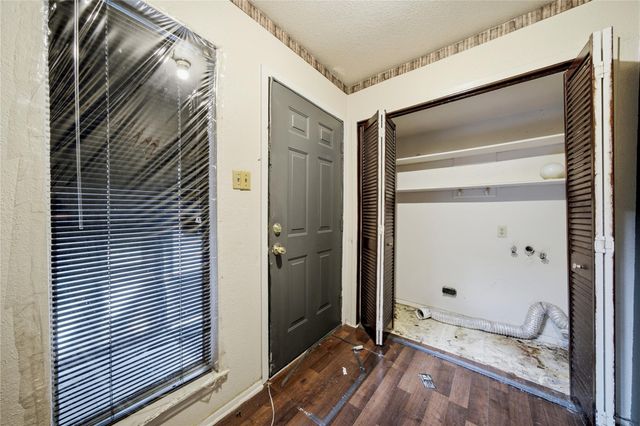 11534 Bellerive Drive, Houston, TX 77072