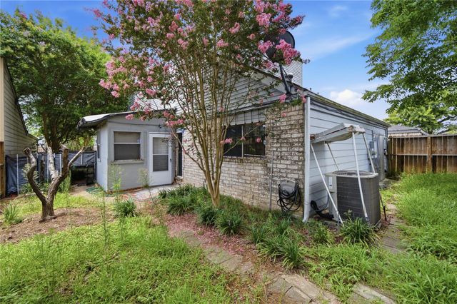 11534 Bellerive Drive, Houston, TX 77072