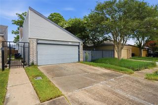 11534 Bellerive Drive, Houston, TX 77072