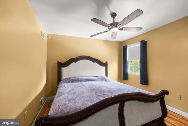 1013 PARKWAY DR, Reading, PA 19605