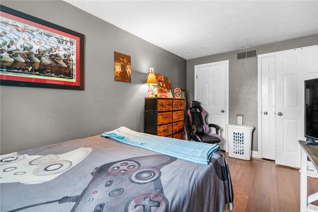 2602 S Kings Arms Circle, Centerville, OH 45440