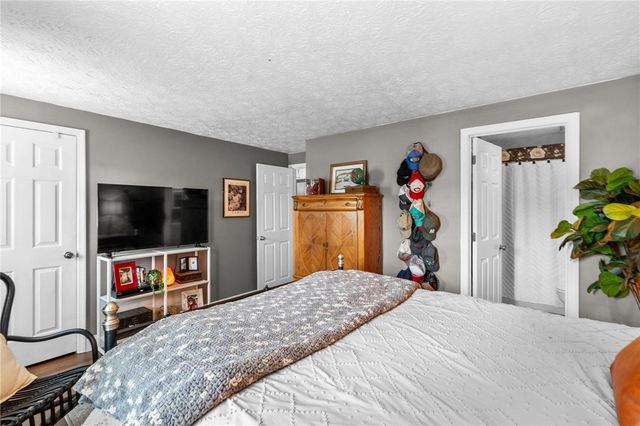 2602 S Kings Arms Circle, Centerville, OH 45440