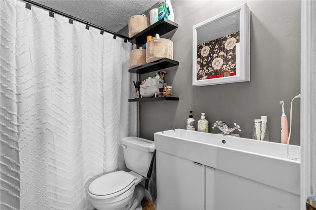 2602 S Kings Arms Circle, Centerville, OH 45440
