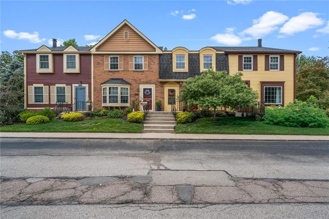 2602 S Kings Arms Circle, Centerville, OH 45440
