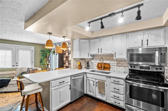 2602 S Kings Arms Circle, Centerville, OH 45440