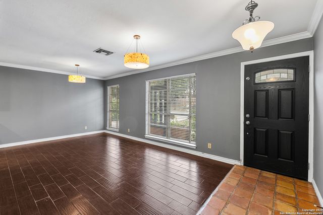 810 Clearview, San Antonio, TX 78228