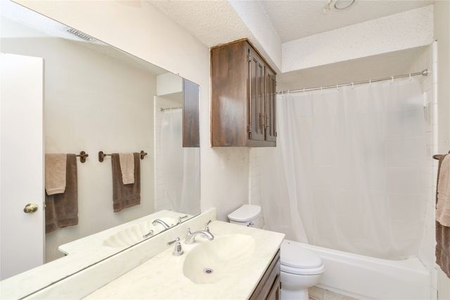 729 Maple Glen Drive, Garland, TX 75043