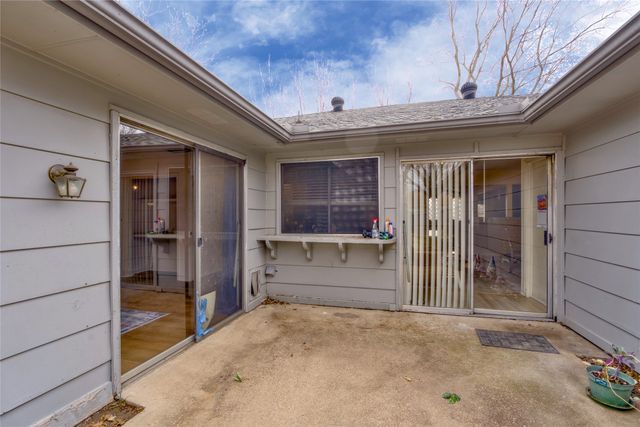 729 Maple Glen Drive, Garland, TX 75043