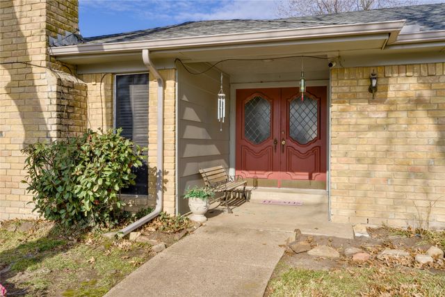 729 Maple Glen Drive, Garland, TX 75043