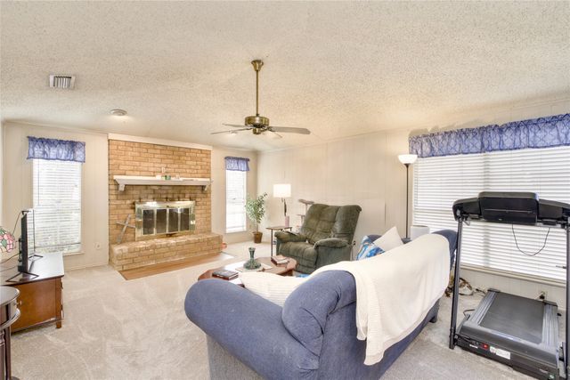 729 Maple Glen Drive, Garland, TX 75043