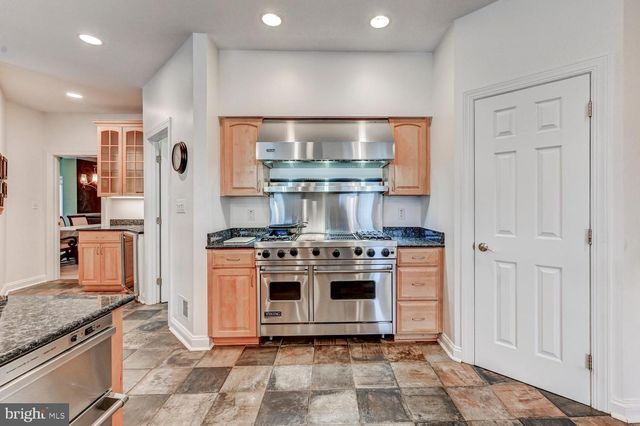 106 GRAYSTONE FARM RD, White Hall, MD 21161