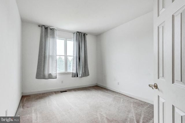 106 GRAYSTONE FARM RD, White Hall, MD 21161