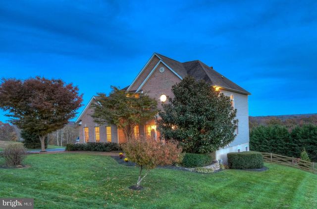 106 GRAYSTONE FARM RD, White Hall, MD 21161