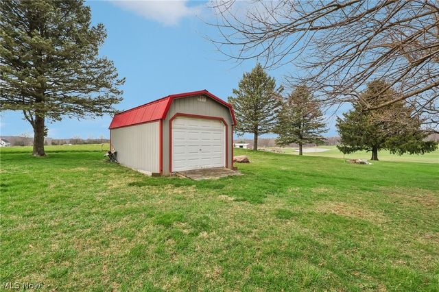 3561 Lower Elkton Road, Leetonia, OH 44431
