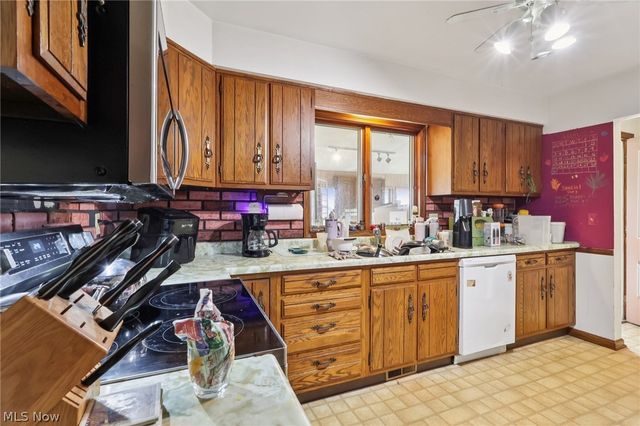 3561 Lower Elkton Road, Leetonia, OH 44431