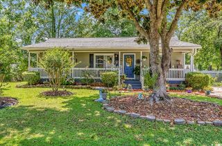 201 Surrey Ln., Myrtle Beach, SC 29579