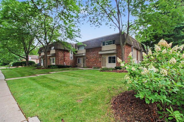 541 Long Shore Drive, Ann Arbor, MI 48105