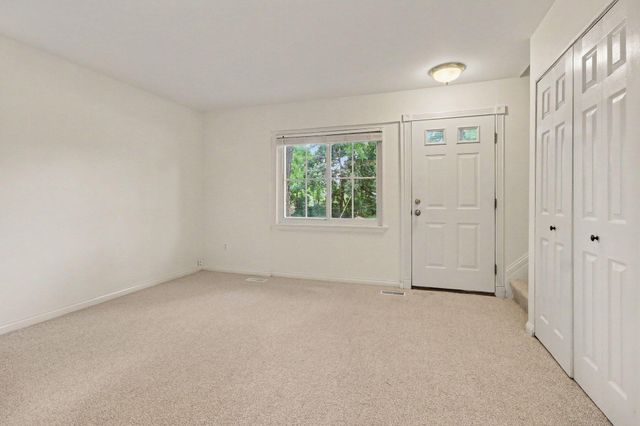 541 Long Shore Drive, Ann Arbor, MI 48105