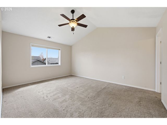 2340 Sw HOWARD Dr, Mc Minnville, OR 97128