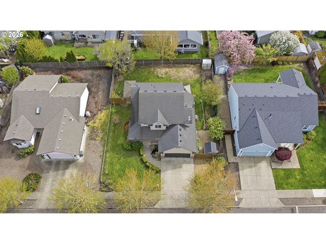 2340 Sw HOWARD Dr, Mc Minnville, OR 97128