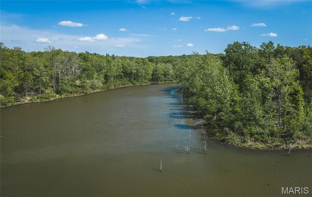 000 Rainbow Springs Acres Road, Mineral Point, MO 63660
