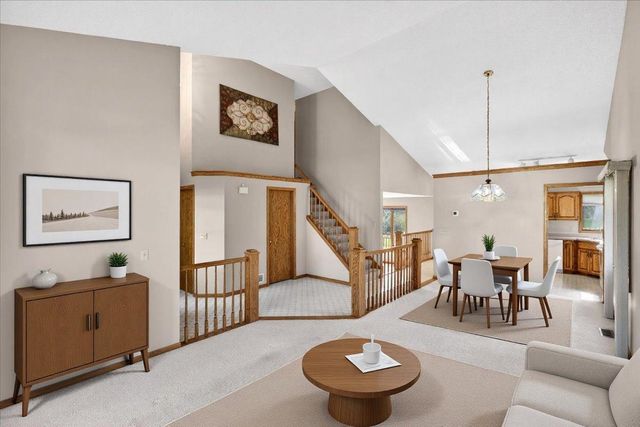 8920 Vickors Crossing, Brooklyn Park, MN 55443