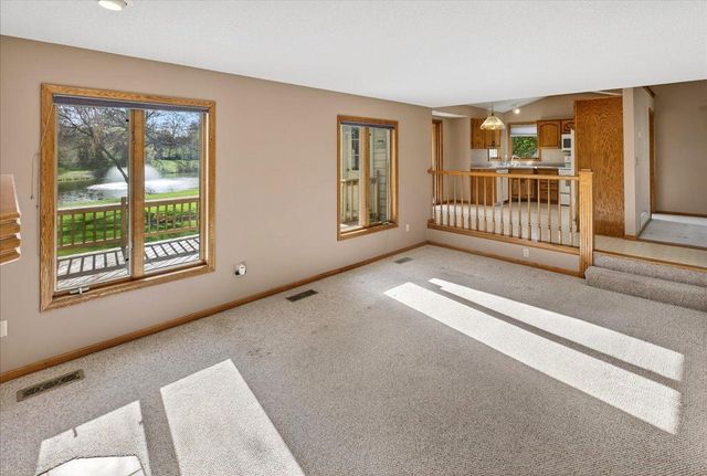 8920 Vickors Crossing, Brooklyn Park, MN 55443