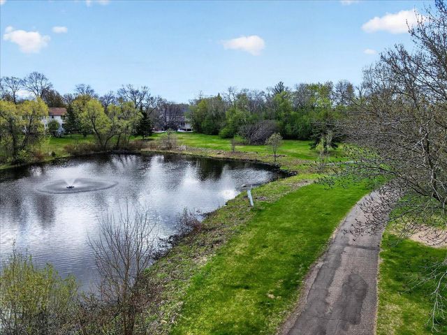 8920 Vickors Crossing, Brooklyn Park, MN 55443