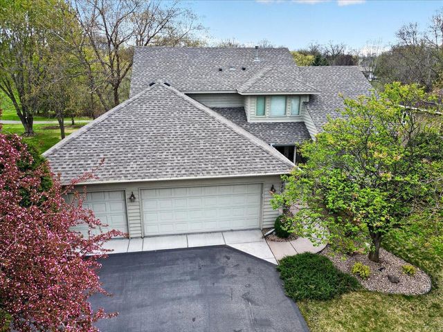8920 Vickors Crossing, Brooklyn Park, MN 55443