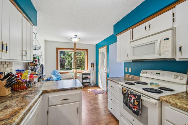 11840 Vintage Street NW, Coon Rapids, MN 55433