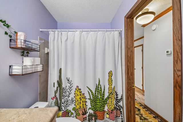 11840 Vintage Street NW, Coon Rapids, MN 55433